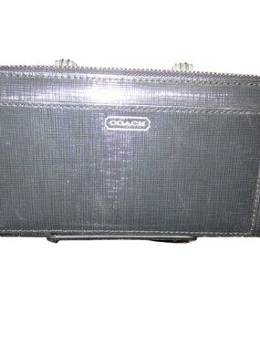 COACH Darcy Black Leather Accordian Full Zip Continental Long Wallet
